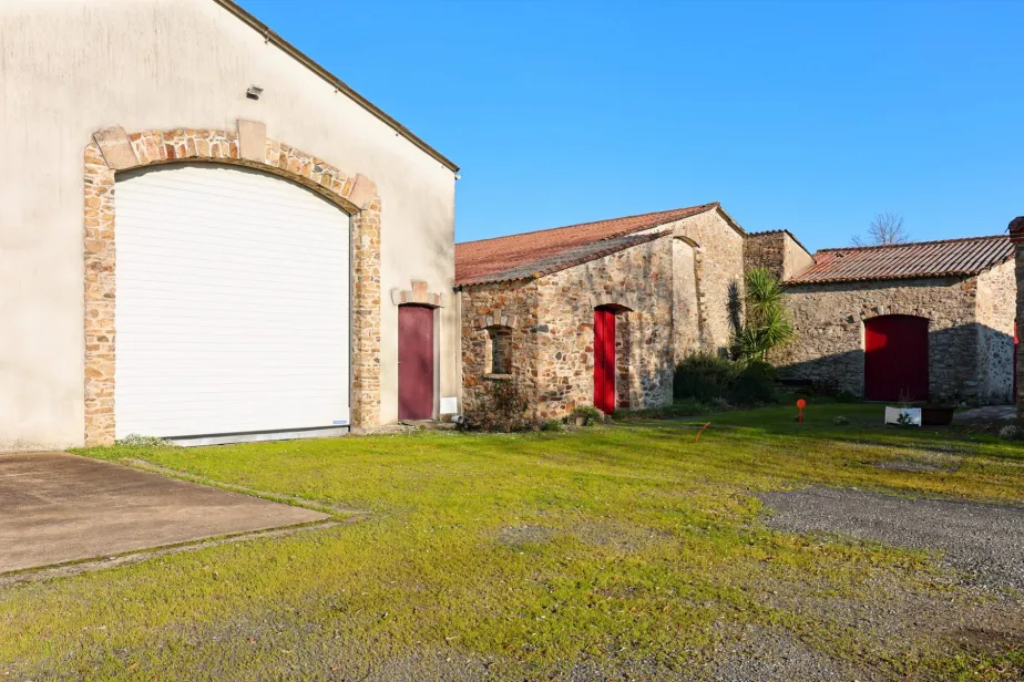 Ensemble de bâtiments, Clisson, Passio Immo